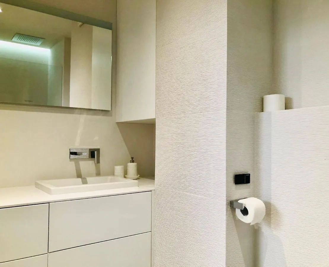 Baltic Riviera Apartments - Granaria Premium - River And Old Town Gdansk