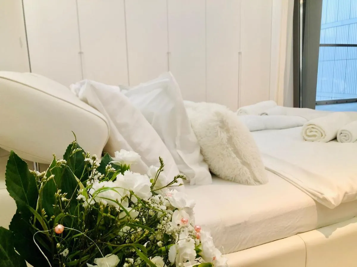 Baltic Riviera Apartments - Granaria Premium - River And Old Town Gdansk