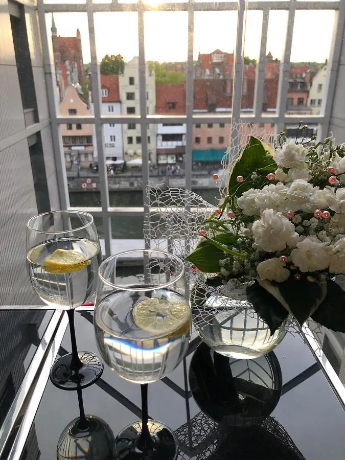 Baltic Riviera Apartments - Granaria Premium - River And Old Town Gdansk