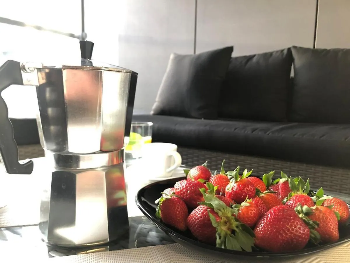 Baltic Riviera Apartments - Granaria Premium - River And Old Town Gdansk