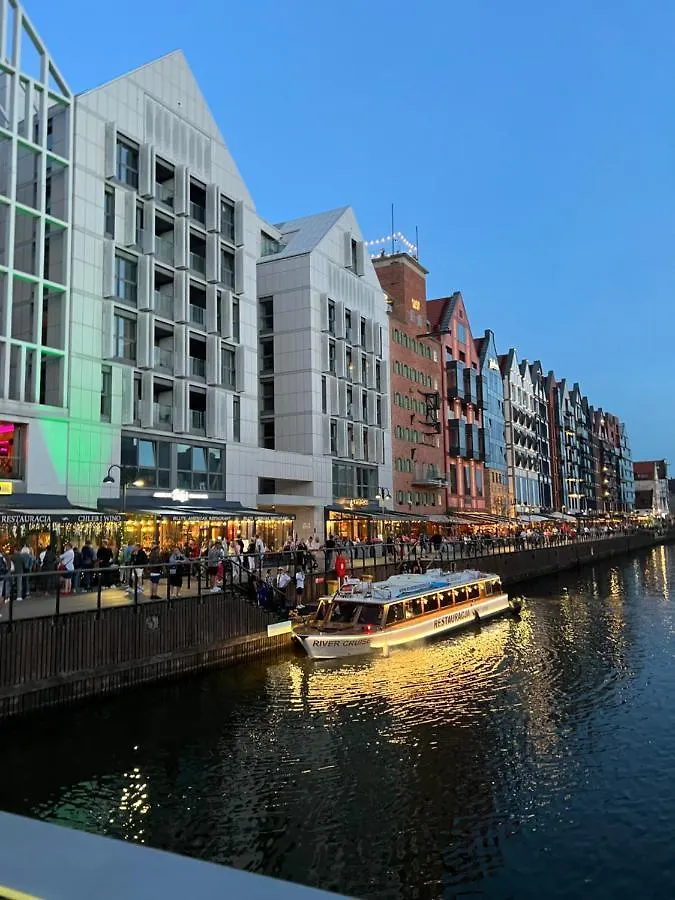 Baltic Riviera Apartments - Granaria Premium - River And Old Town Gdansk